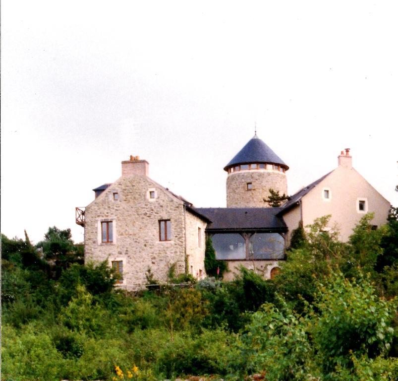 La Tour Du Moulin Geant Bed & Breakfast Rochefort-sur-Loire Exterior photo